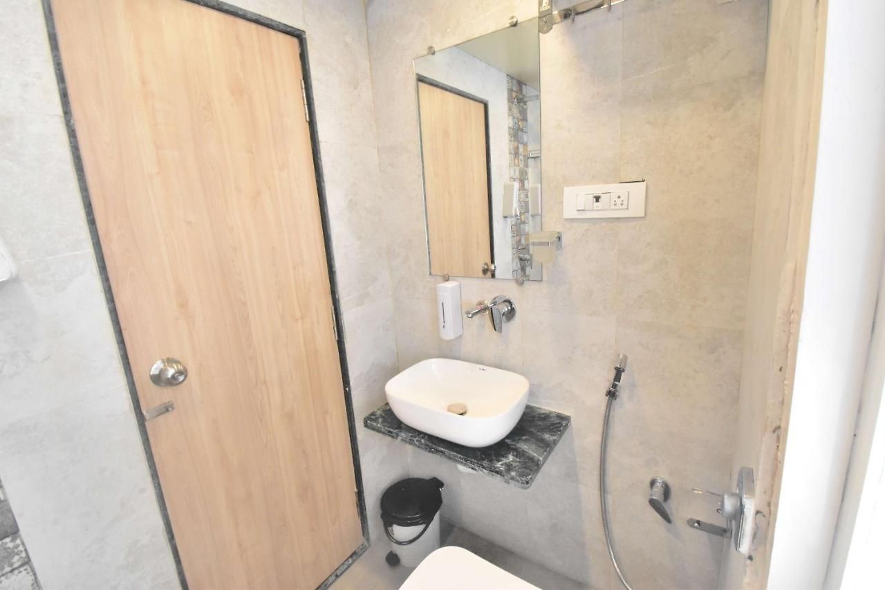 Hotel Juhu 6 Bed & Breakfast *