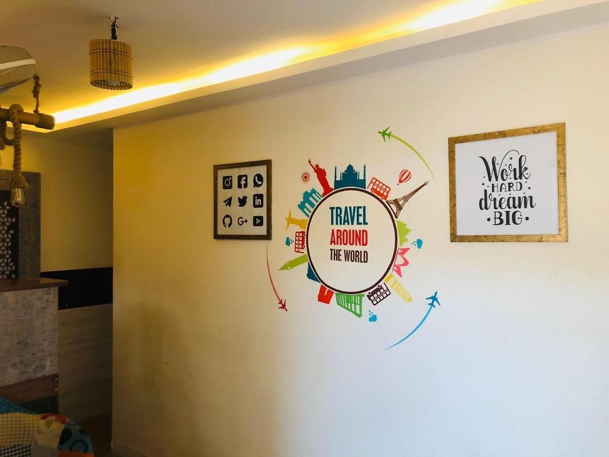 Hostel The Hubz