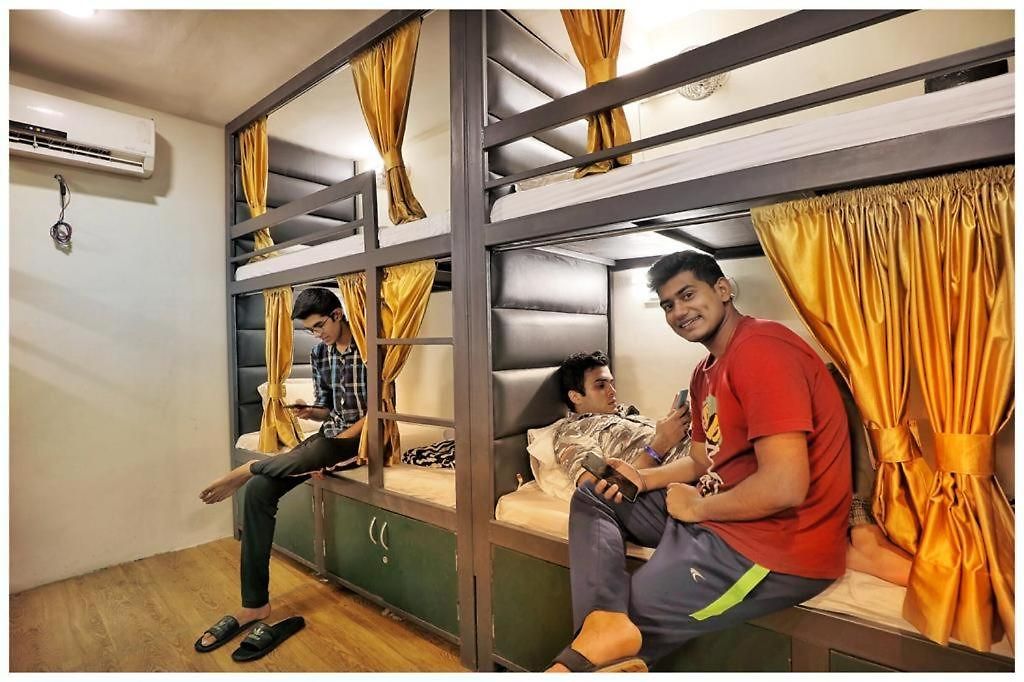 Hostel The Hubz *