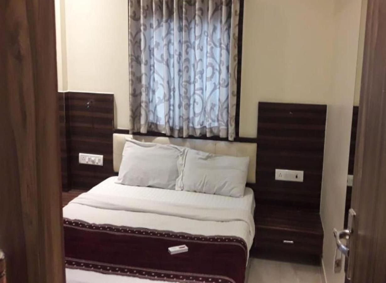 Hotel Golden City *