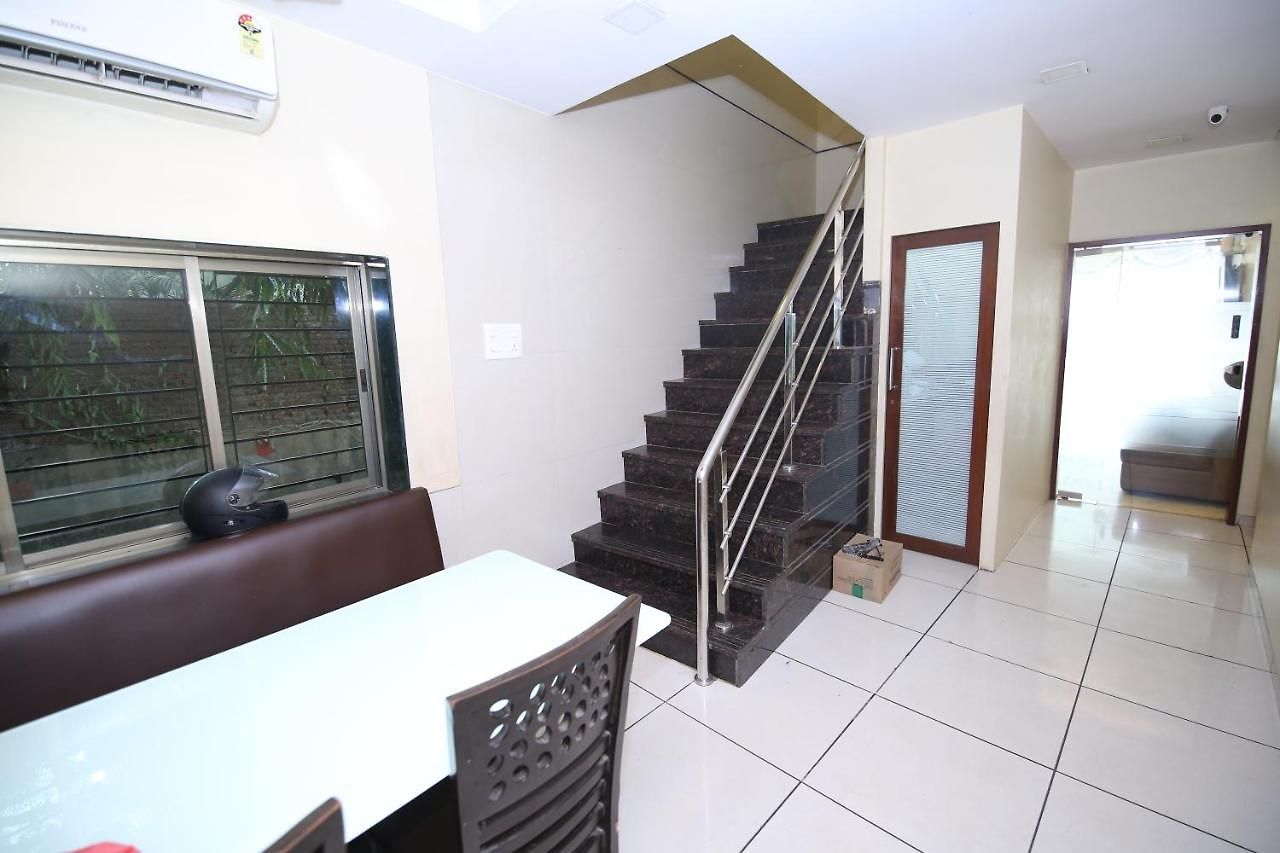 Collection O Airport Metro Andheri East 3*
