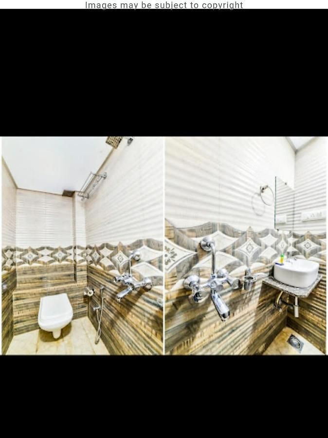 90Ft Dormitory Ac Deluxe Hotel