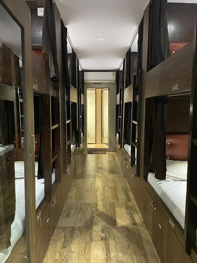 New Dormitory Point Hostel