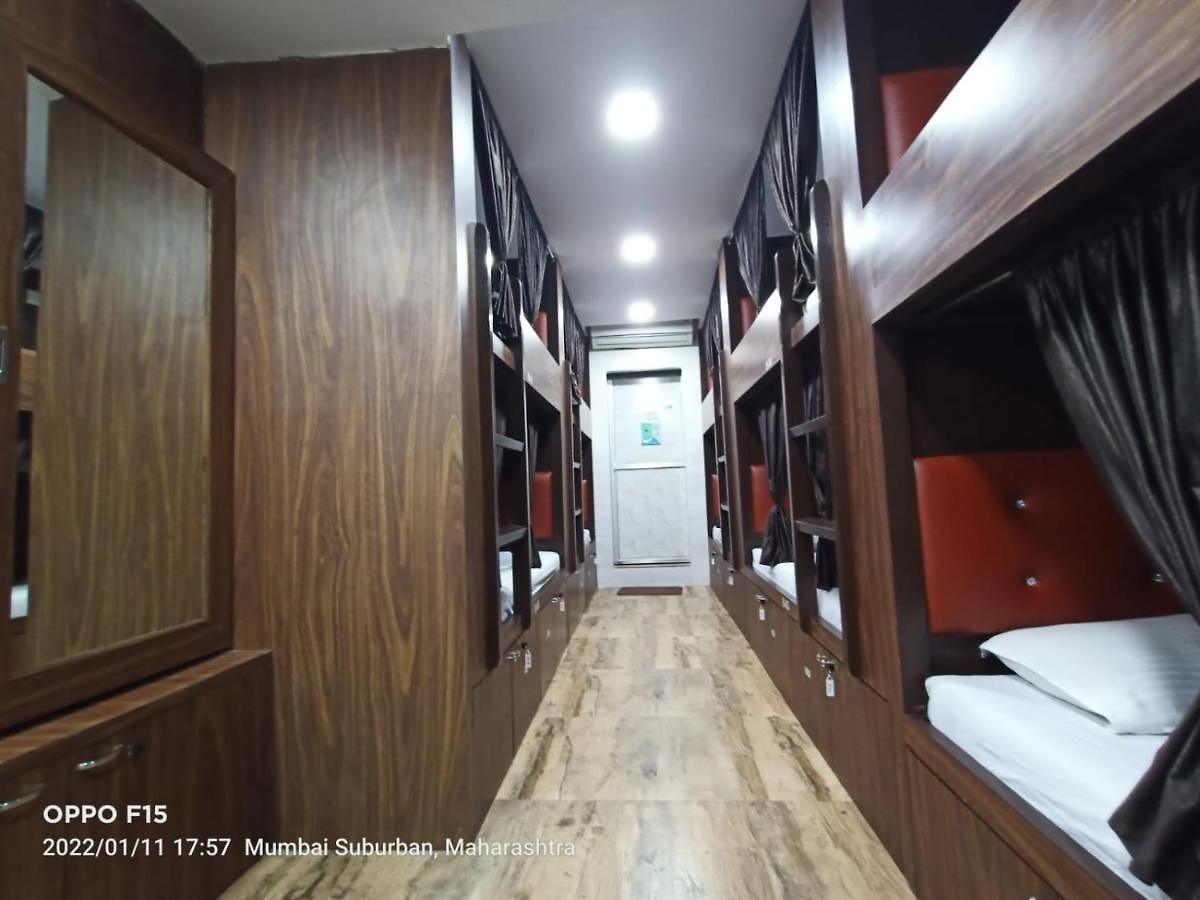 New Dormitory Point Hostel Mumbai