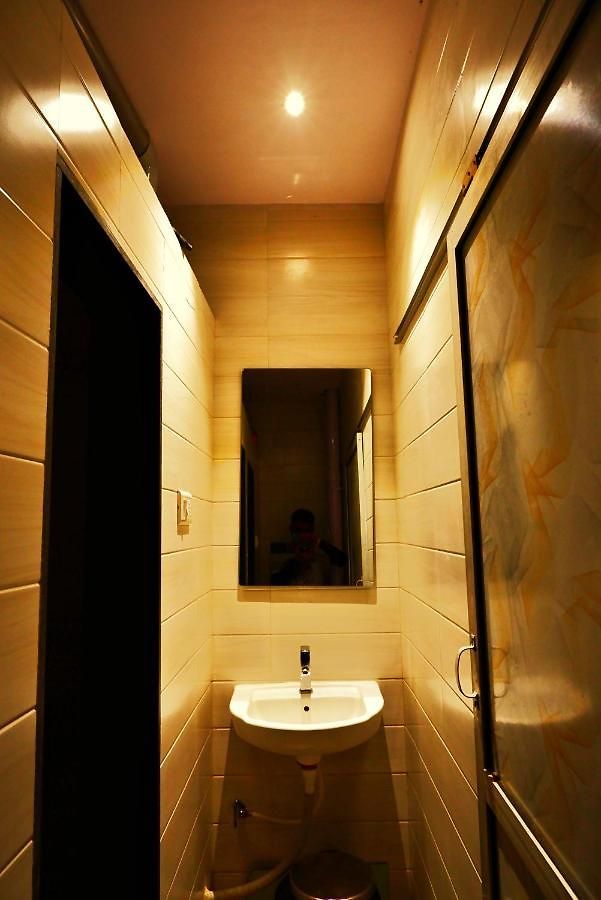 Hostel New Dormitory Point *