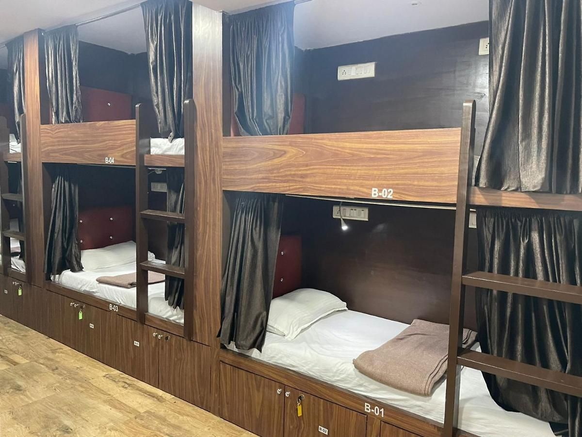 New Dormitory Point Hostel *
