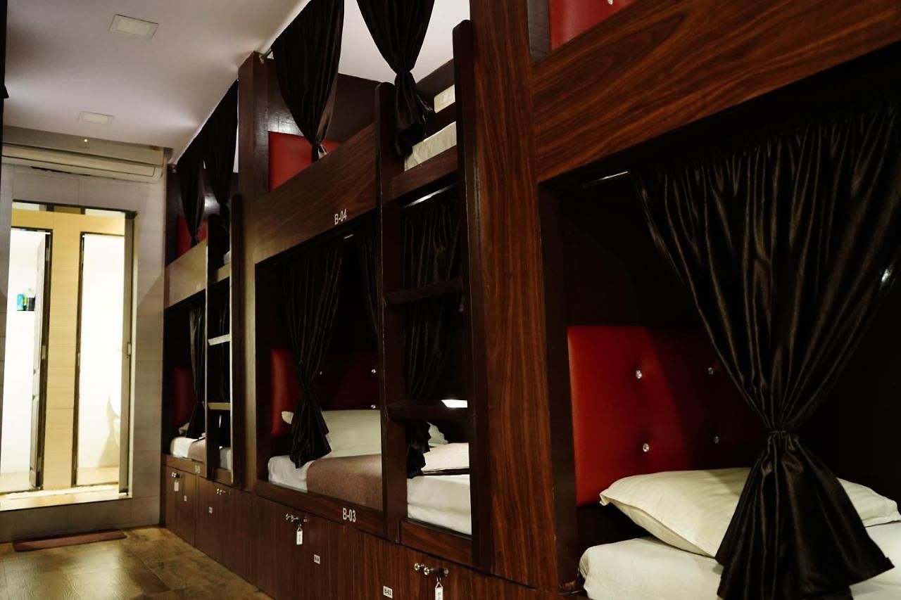 Hostel New Dormitory Point *