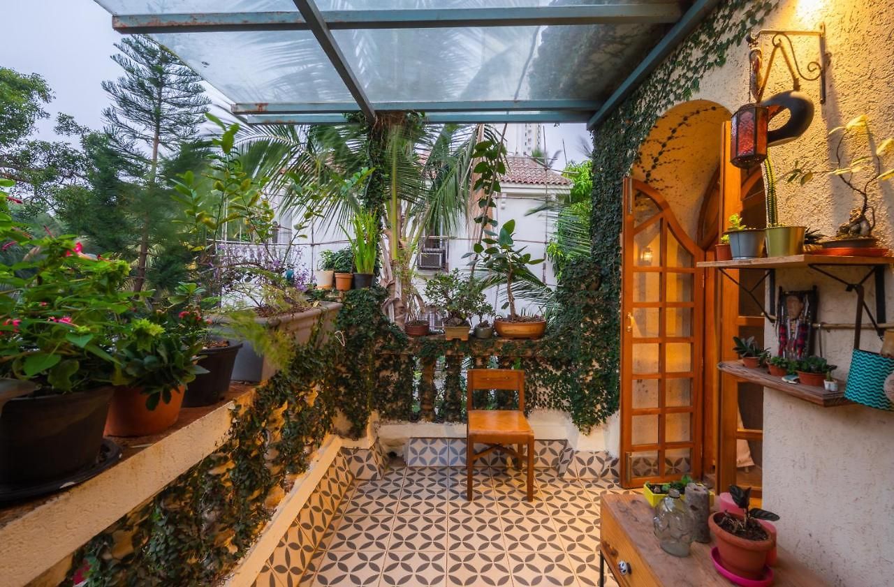 Saffronstays Birdsong - 3br Pet-friendly With Lawns, Treetop Terraces, Gazebo Dining & Tennis Court Villa