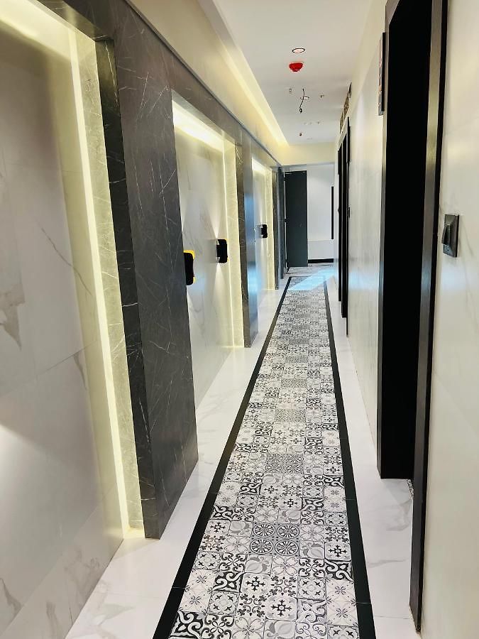 Hotel Rich 3*