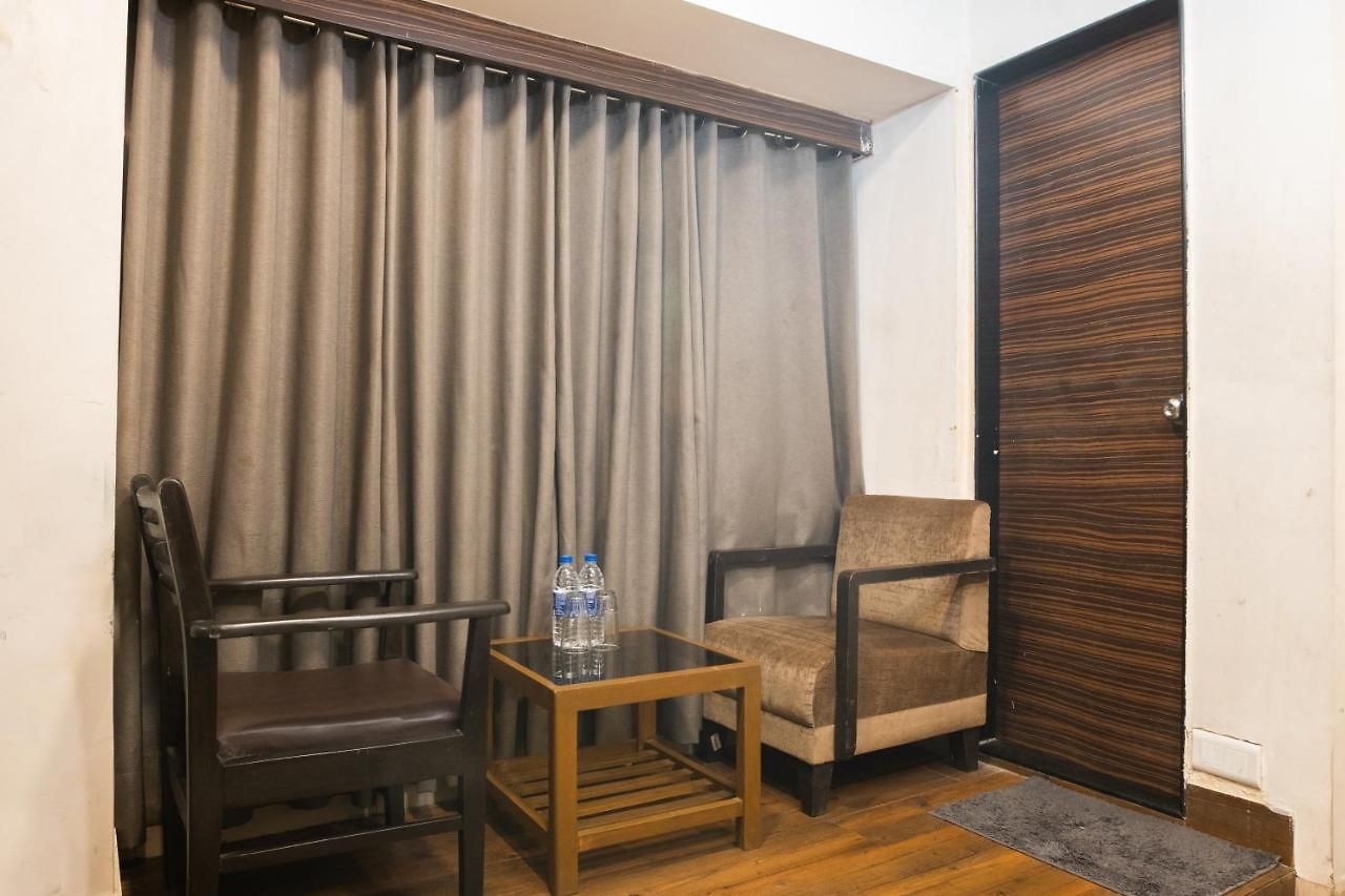 Hotel Bandra Residency 3*