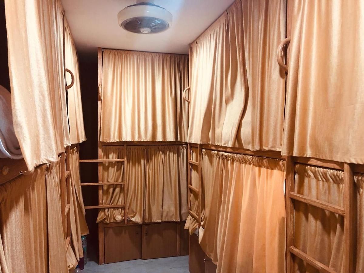 Hostel Md Dormitory Ac Deluxe