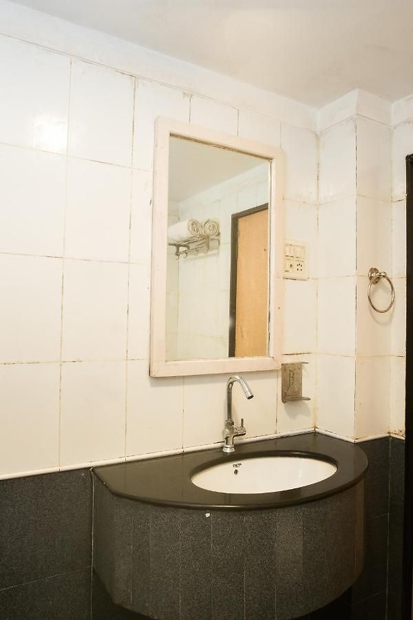 Bandra Residency Hotel
