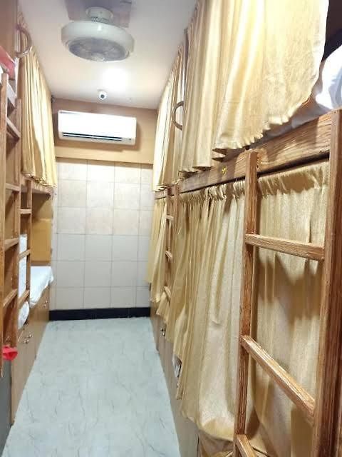 Md Dormitory Ac Deluxe * Mumbai