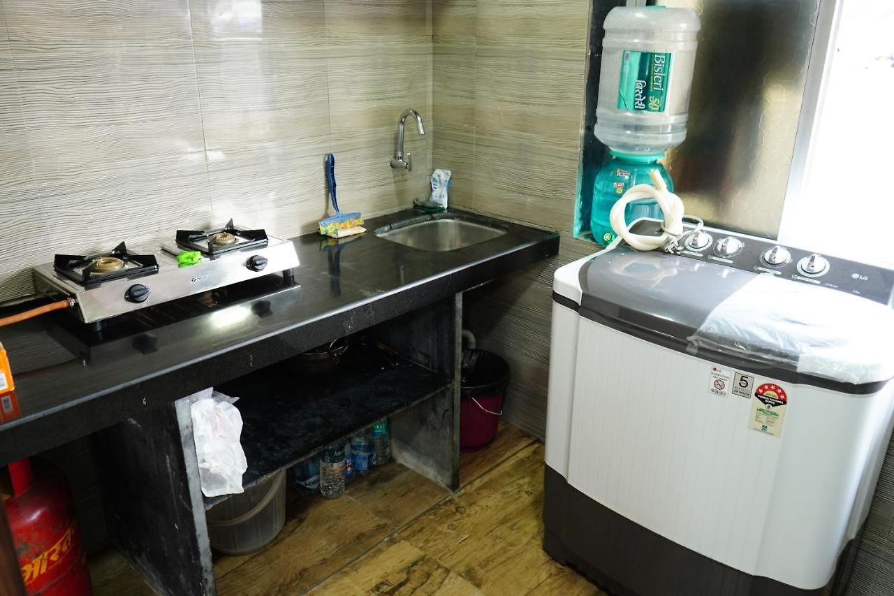 New Dormitory Point Hostel Mumbai