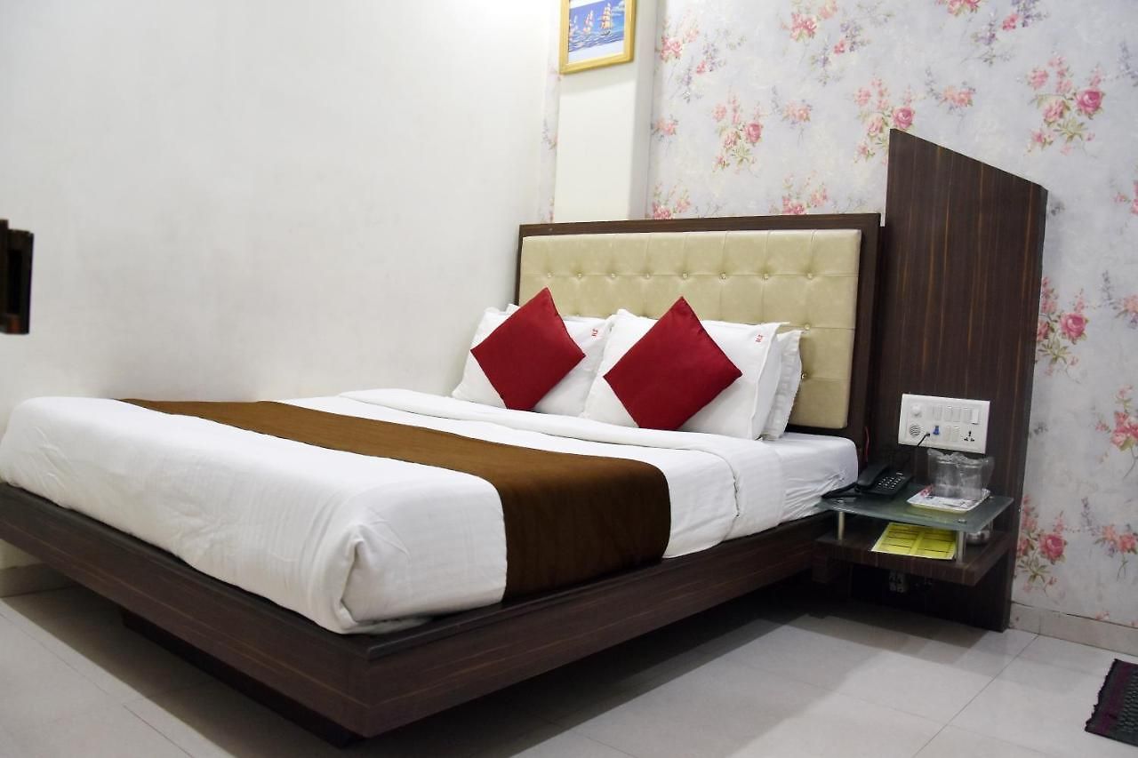 Sanjary Palace 3*