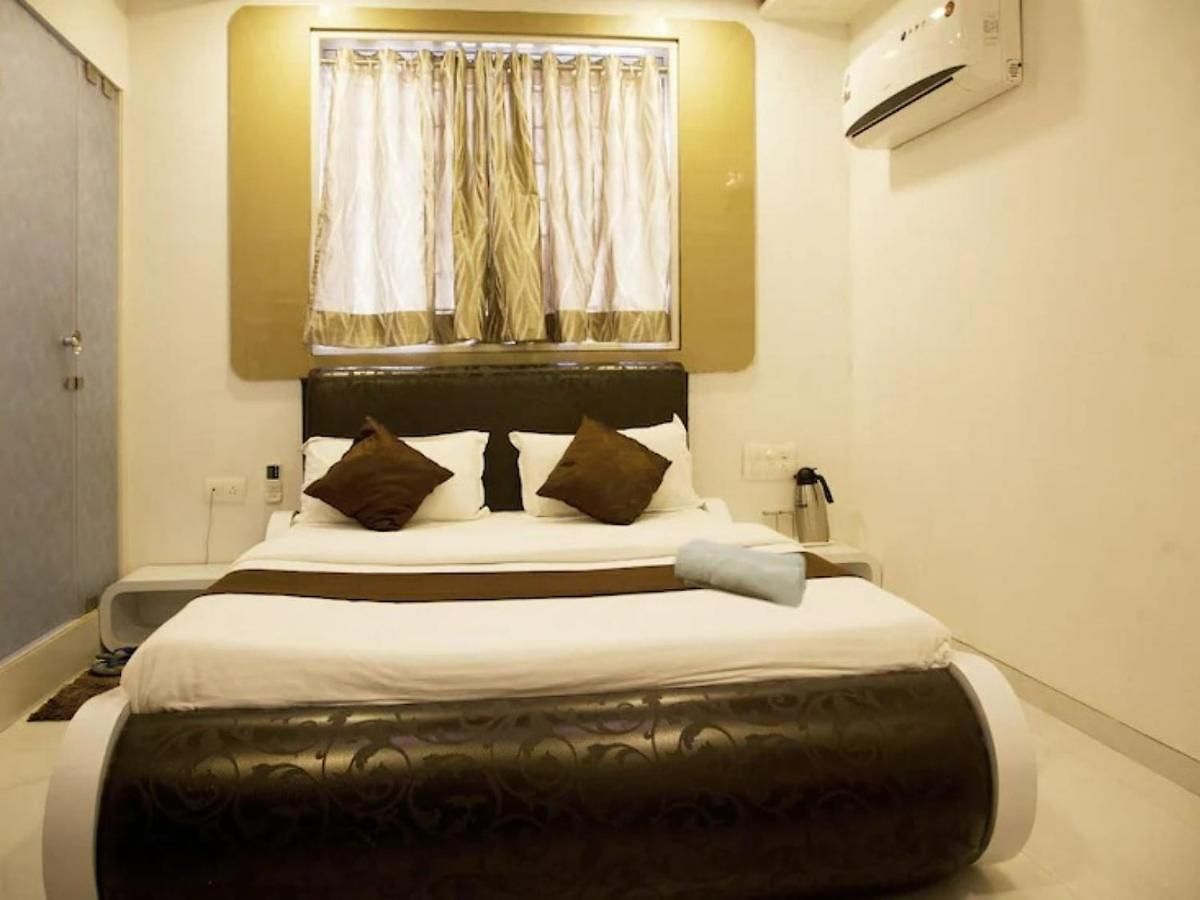 Satellite Hotel Mumbai