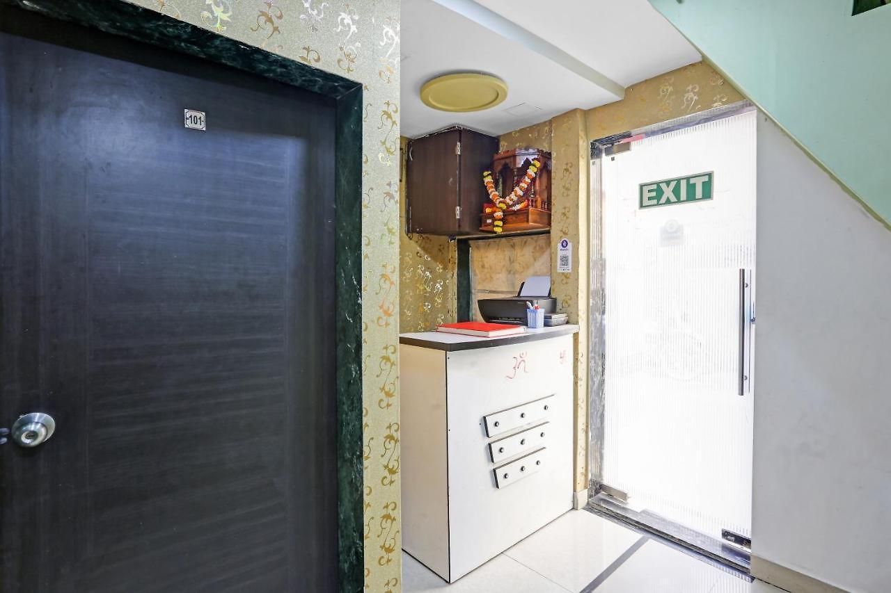 Hotel Oyo 85804 K D Palace 3*