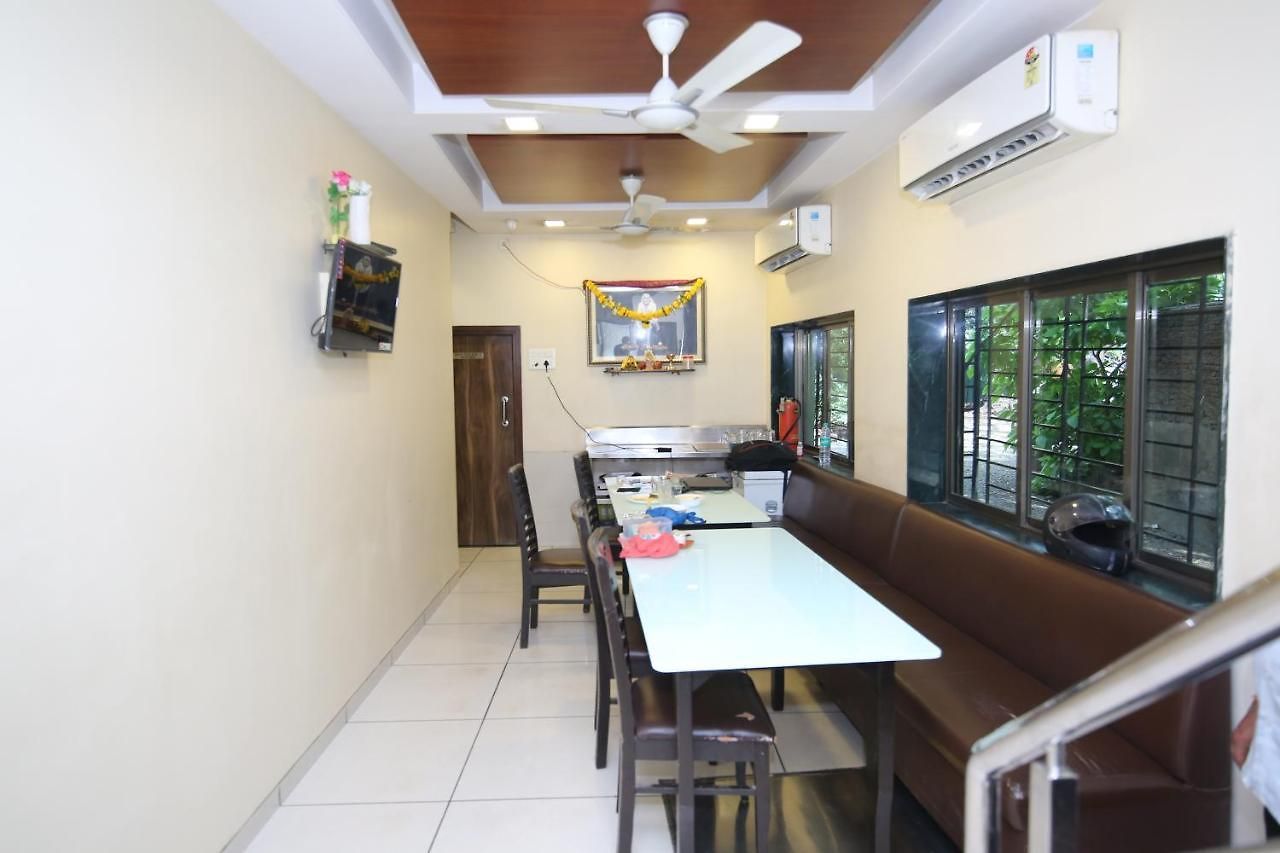 Hotel Collection O Airport Metro Andheri East Mumbai