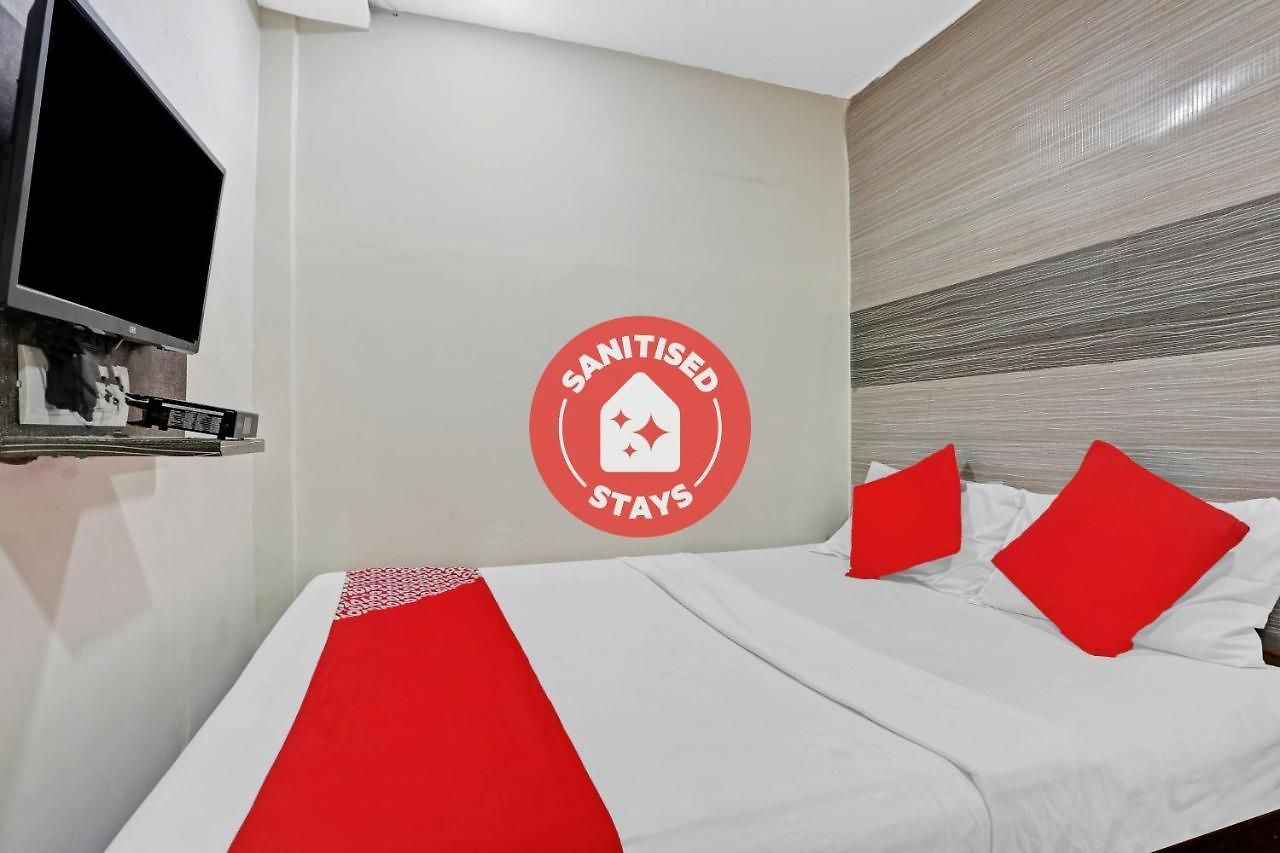 Oyo 84398 Maroshi Residency Hotel Mumbai