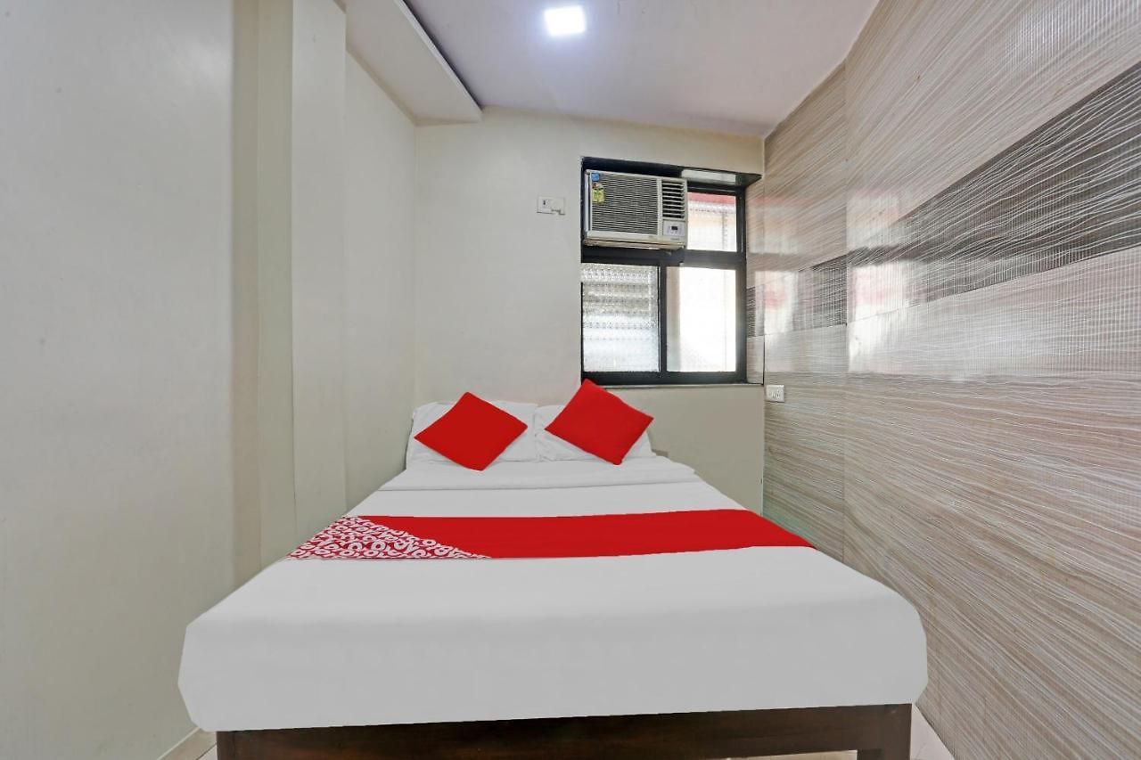 Oyo 84398 Maroshi Residency
