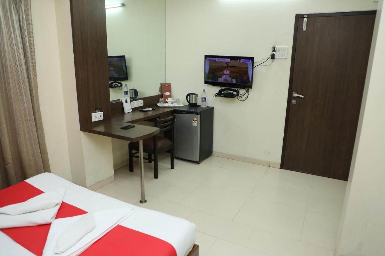 Risshi Residency