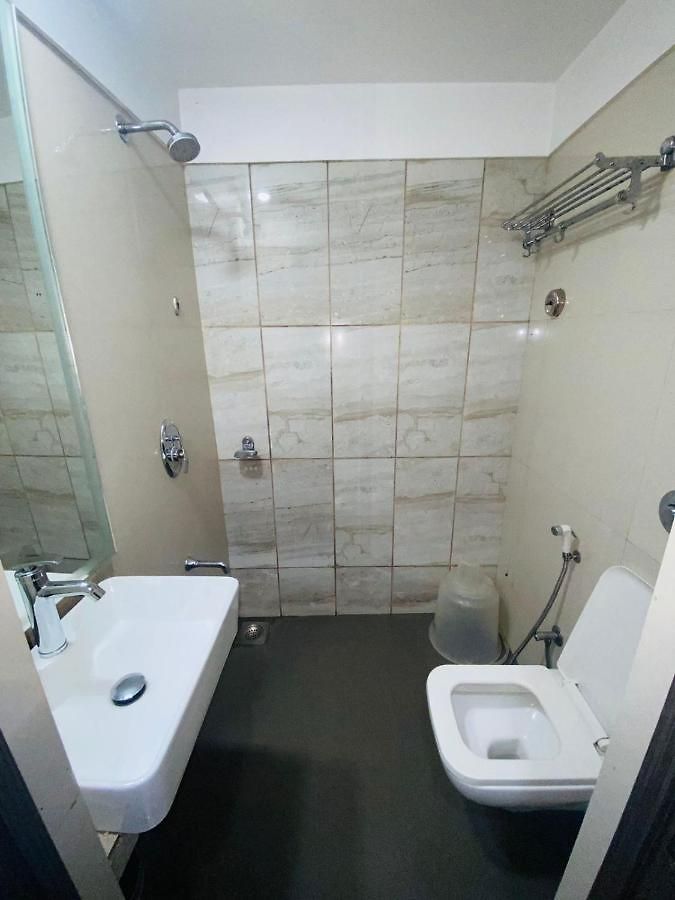 Hotel Kalpana Elite 3*