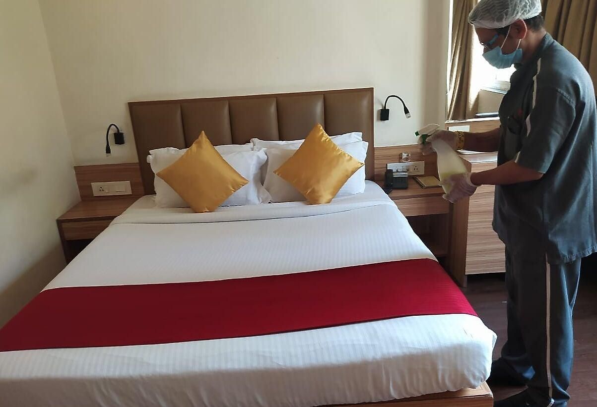 Plaza 3* Mumbai