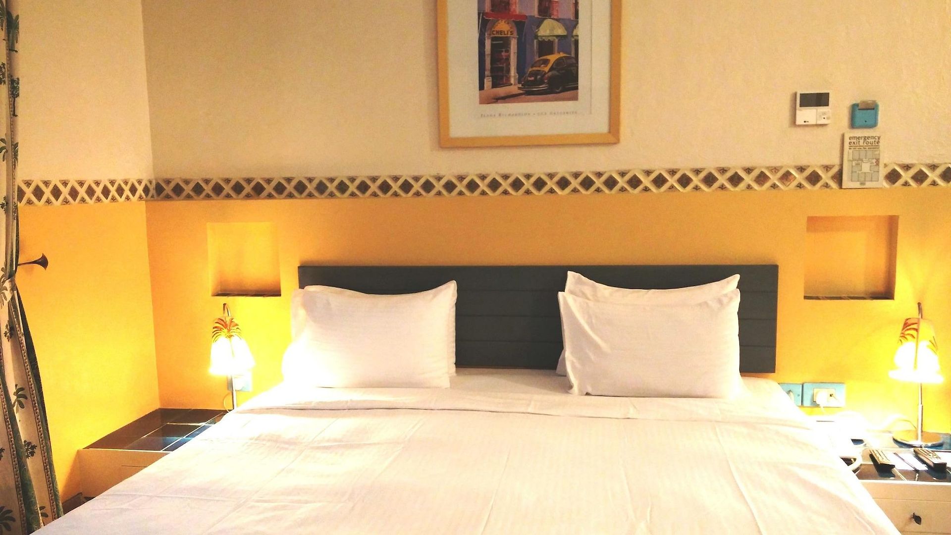 The Gordon House - Near Gateway Of India Hotel