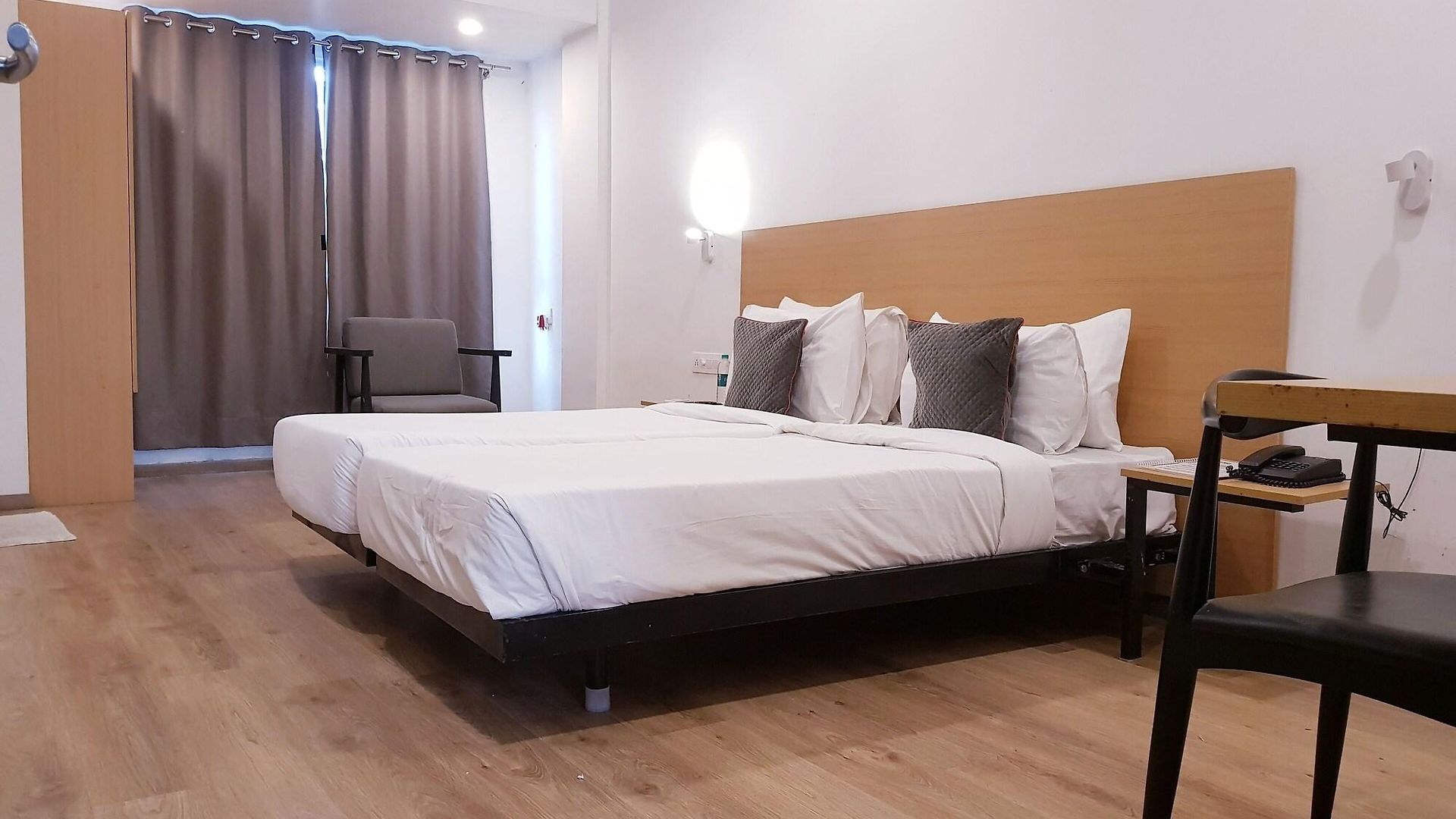 Unicontinental Hotel Mumbai