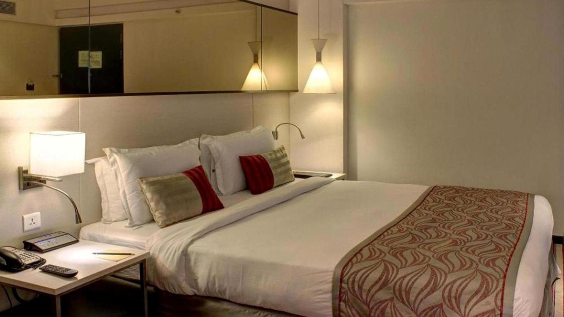 The Sahil Hotel 4*