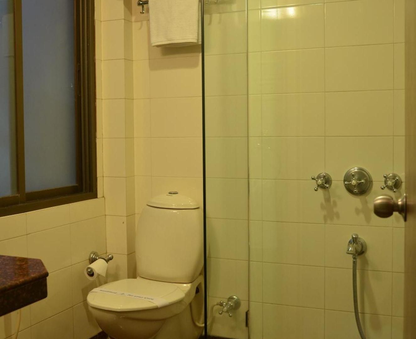 Hotel Sea Palace - Near Gateway Of India 3*