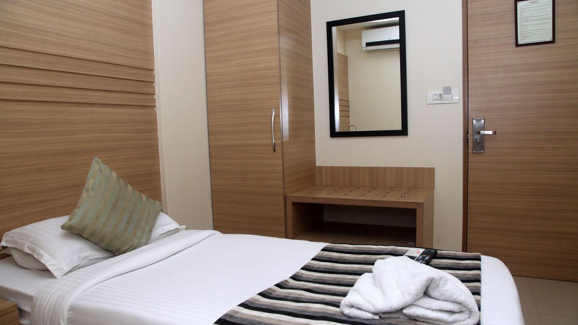 Hotel Concord Galaxy Mumbai