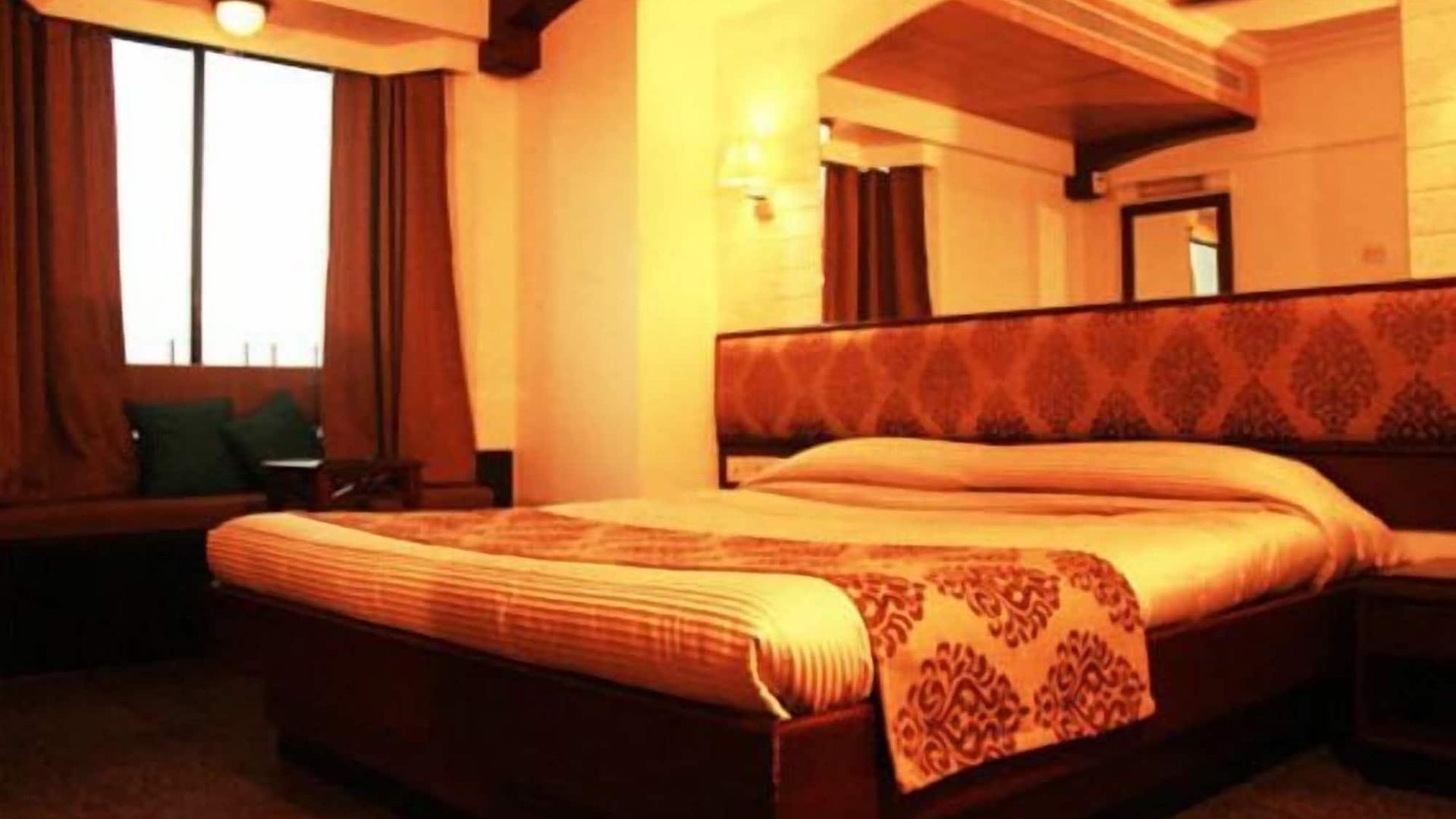 Karl Residency Hotel 3*