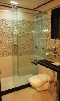 Karl Residency Hotel 3*