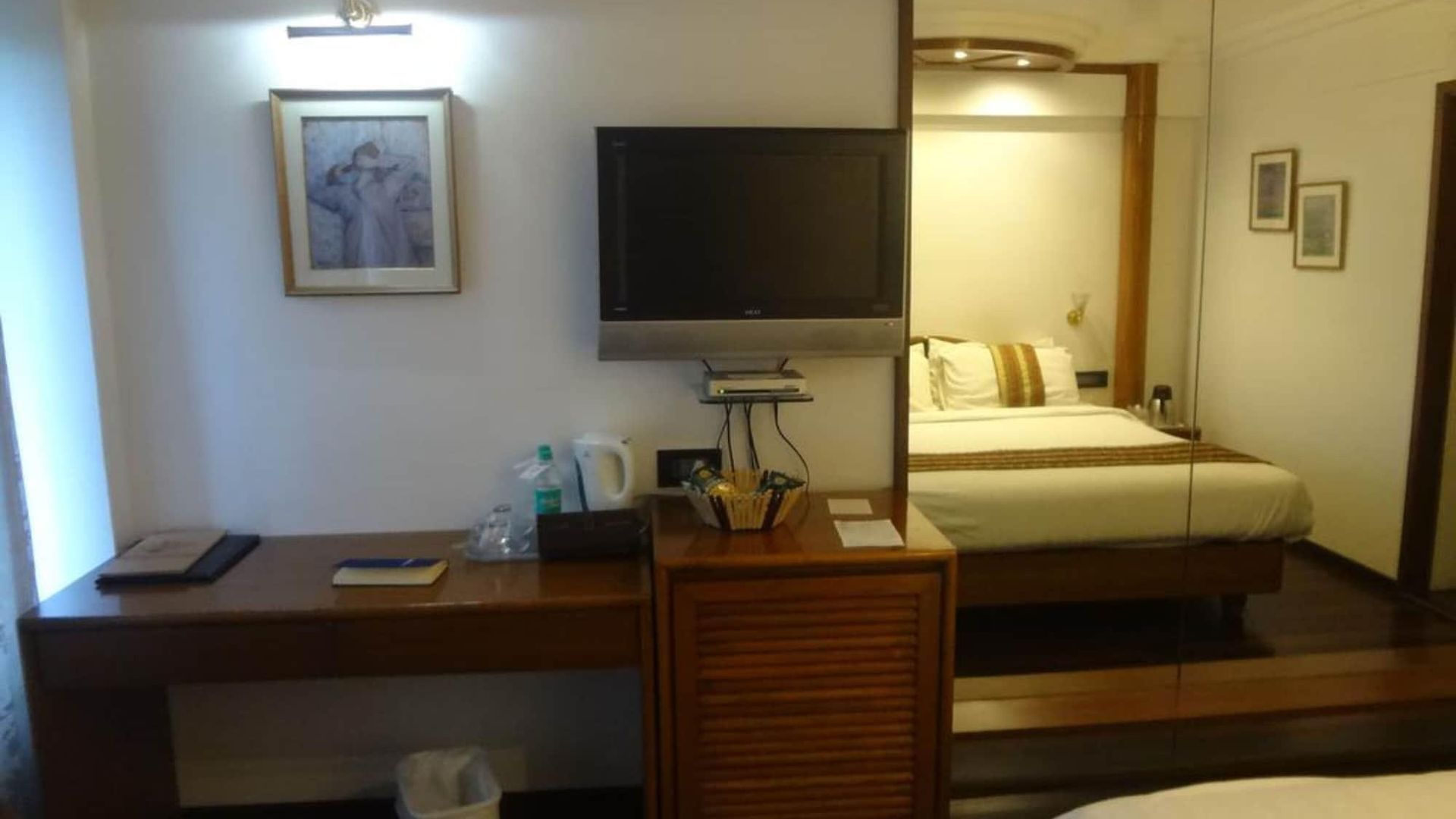 Midtown Pritam Hotel