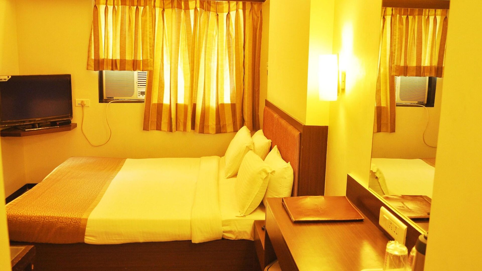 Avon Ruby Dadar Hotel 3*