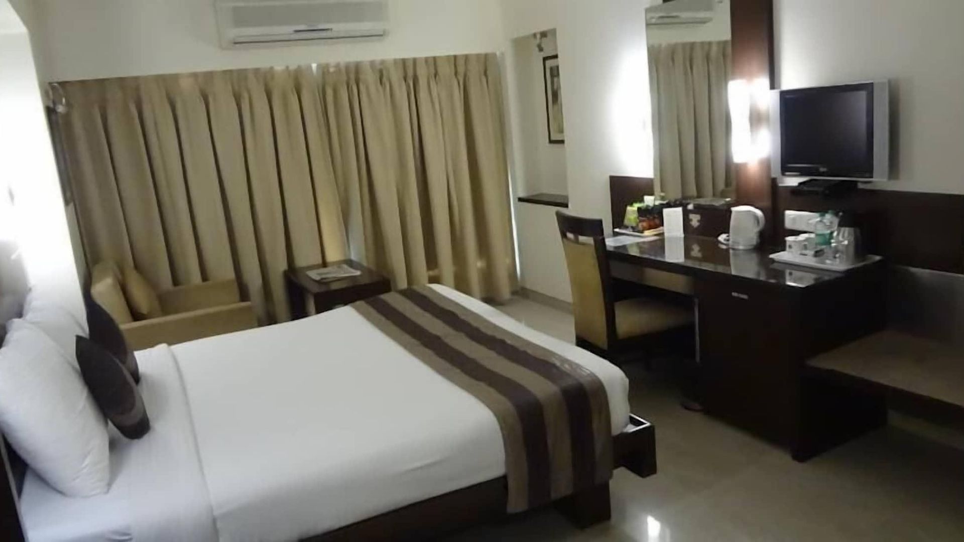 Suba Galaxy Hotel Mumbai