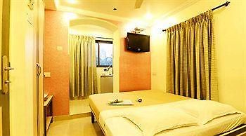 Palace 2* Mumbai