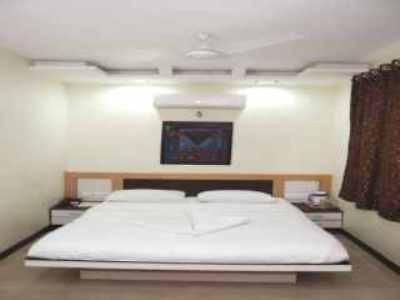 Apple Guest house Mumbai