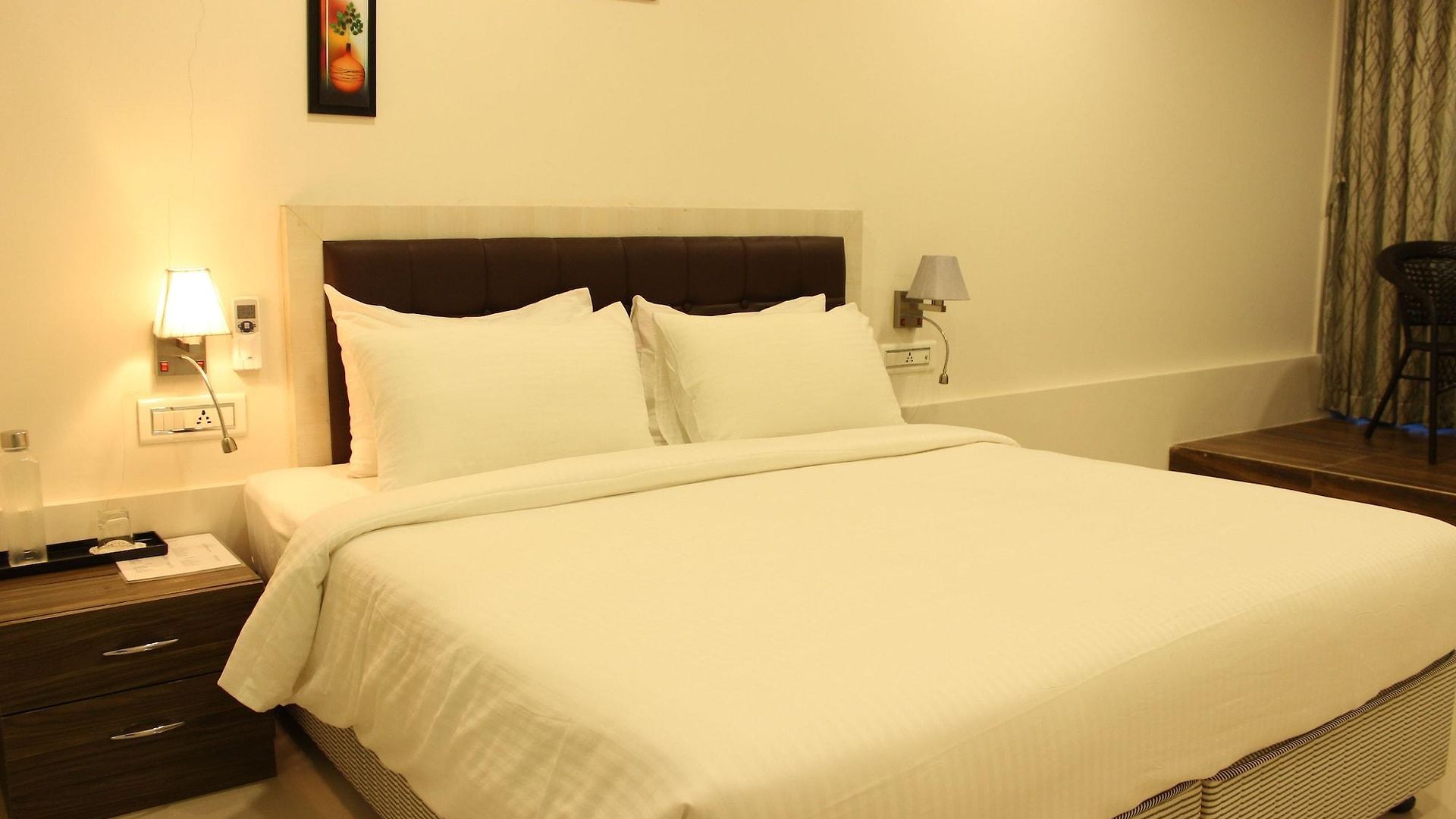 Maxx Value Hospitality Hotel Mumbai