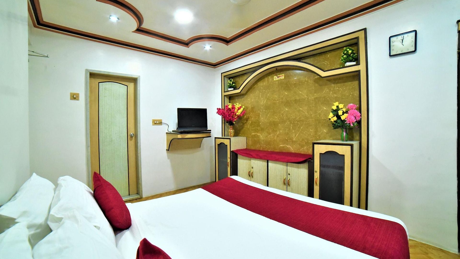 Aircraft International Hotel 2*