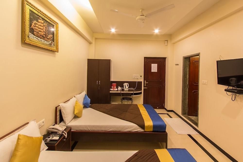 Hotel The Aarya A Smart Business 3*