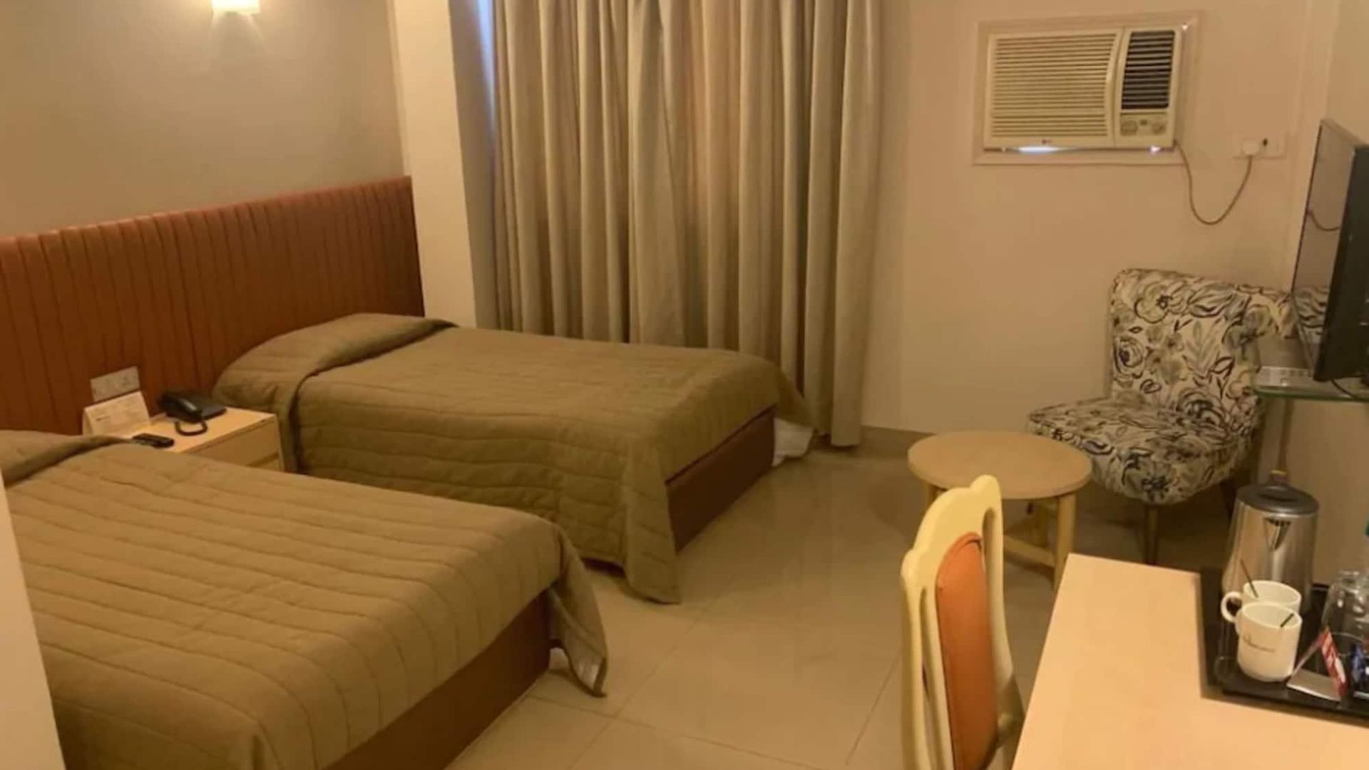 Diplomat, Colaba Hotel