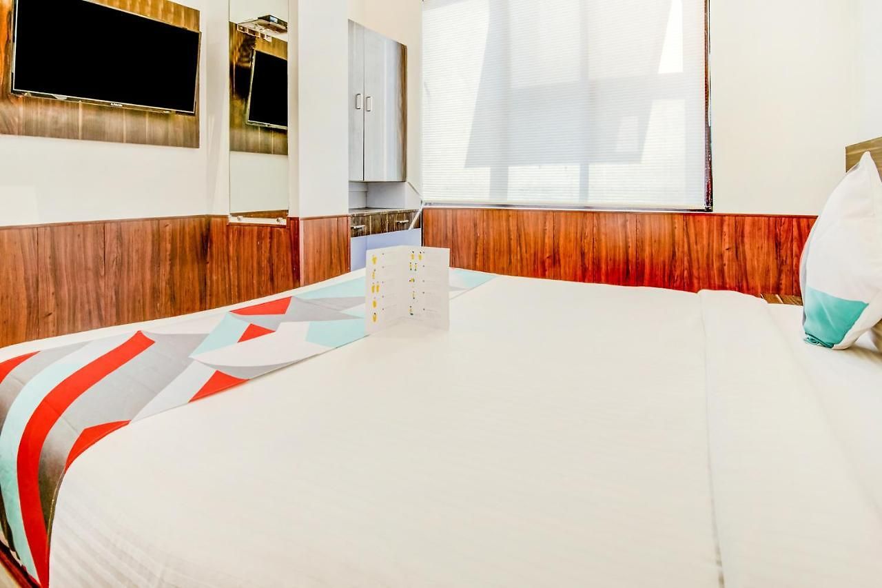 Fabexpress Terminus Square 3* Mumbai