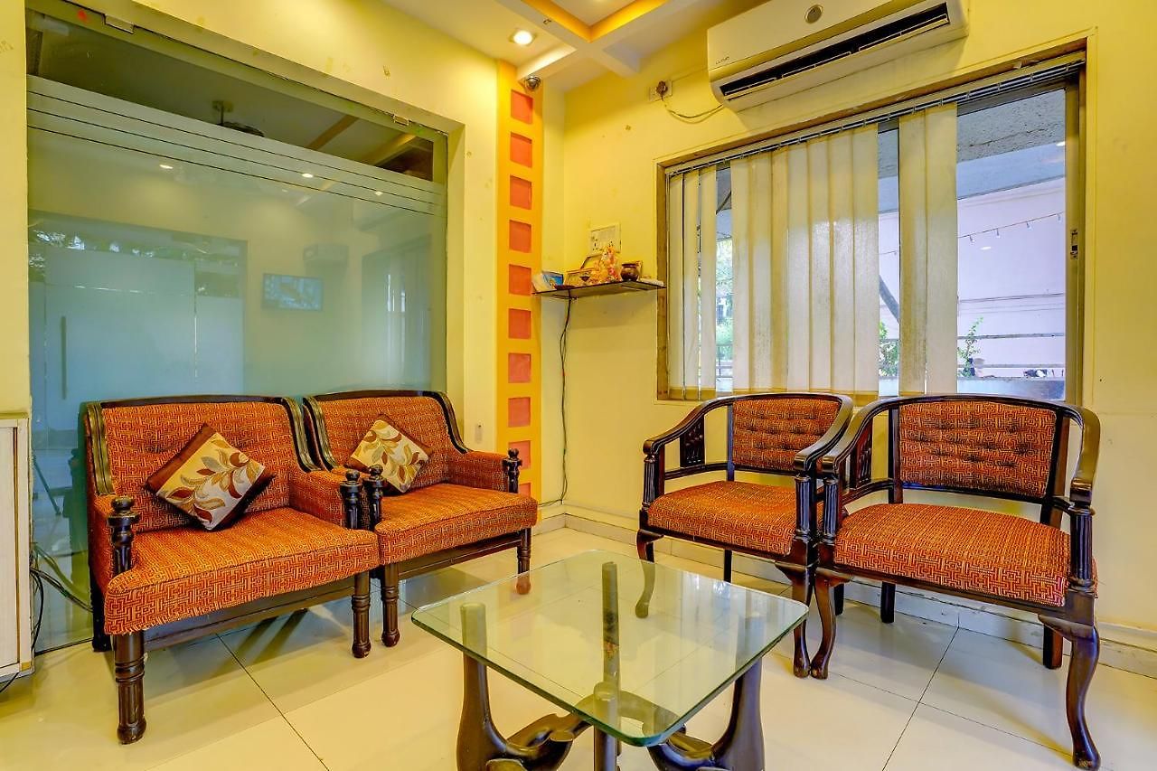 Hotel Collection O 81162 Whitefield Mumbai