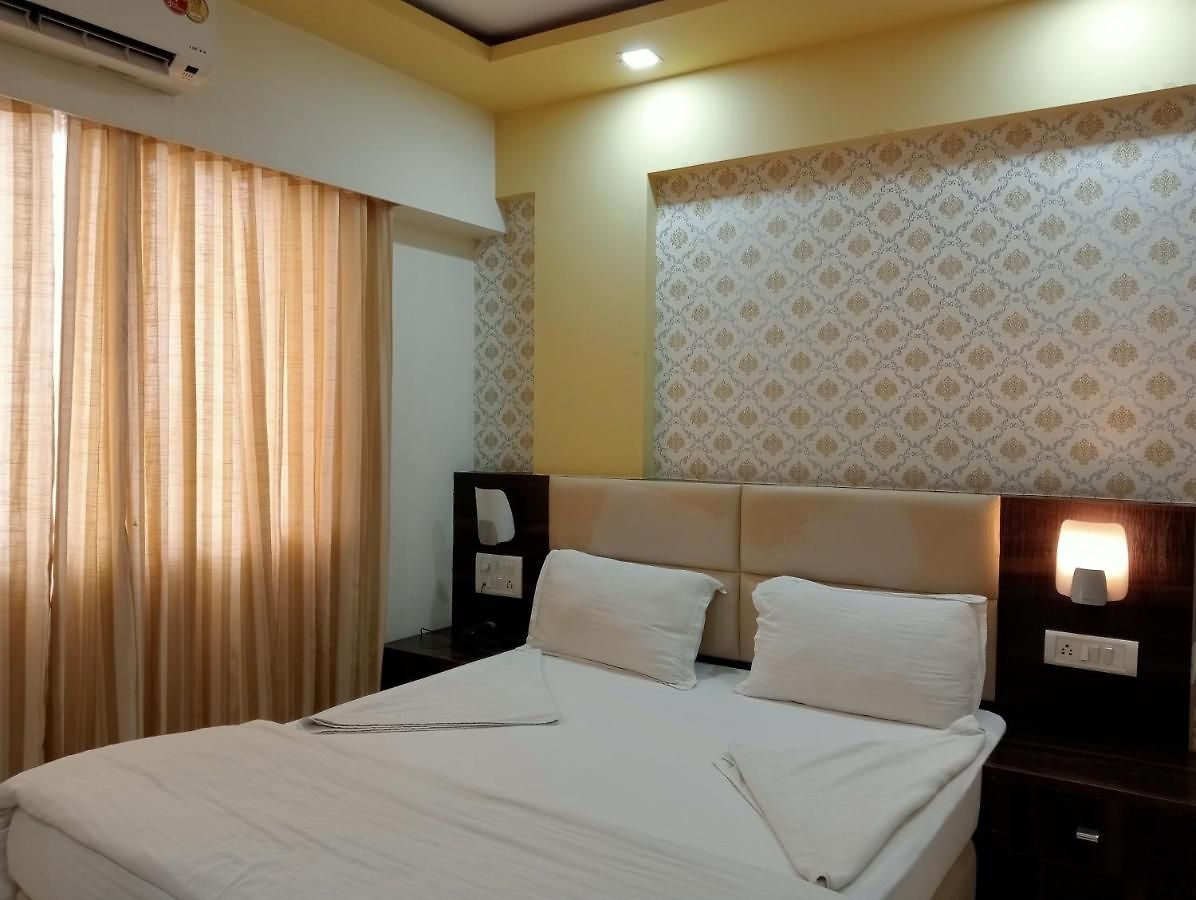 Hotel Galaxy Comforts - Andheri East - Near Airport - Mumbai