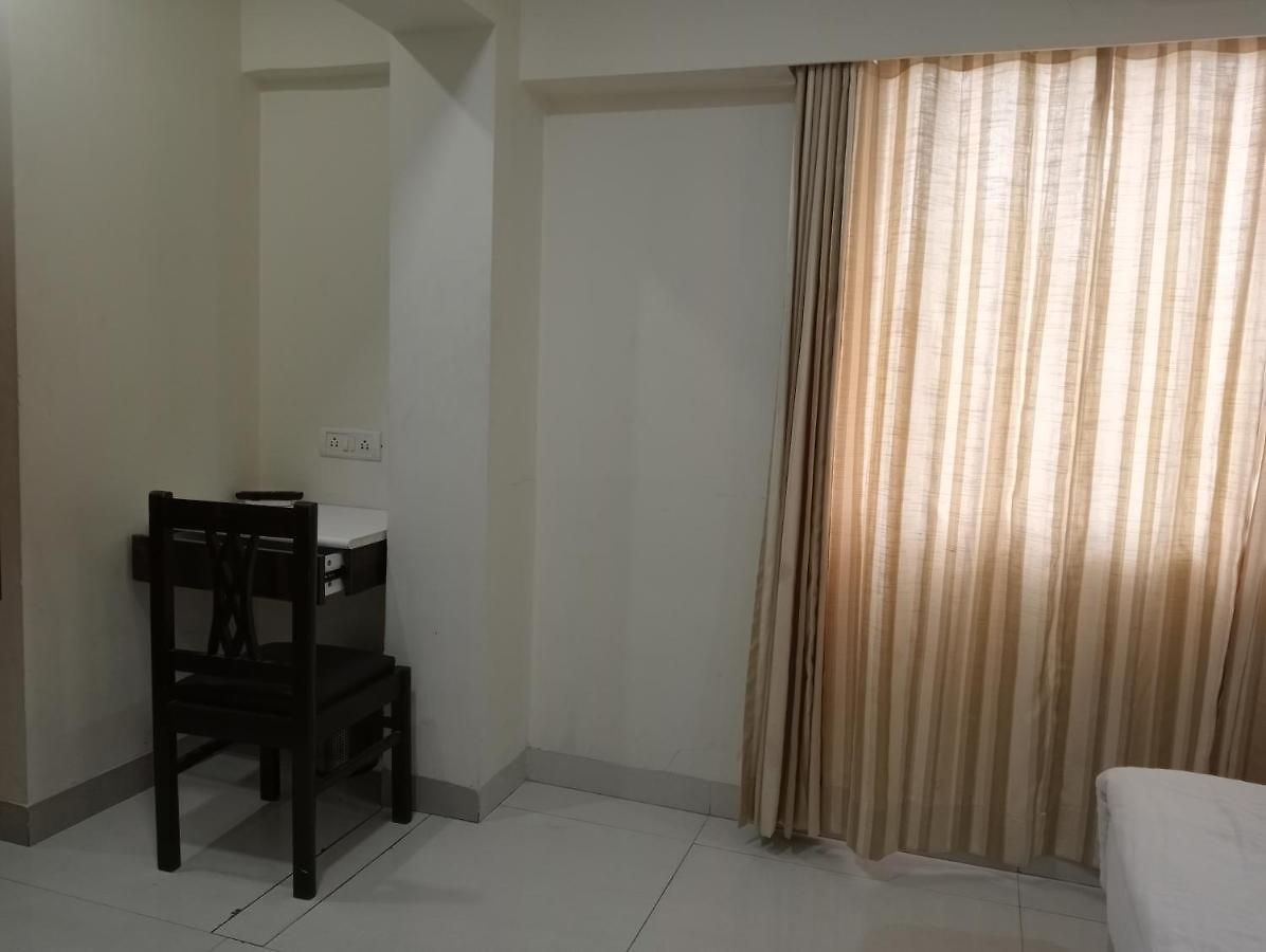 Hotel Hotel Galaxy Comforts - Andheri East - Near Airport - Mumbai