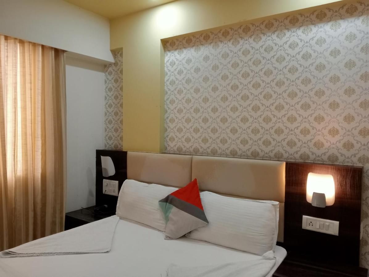 Hotel Hotel Galaxy Comforts - Andheri East - Near Airport - Mumbai *