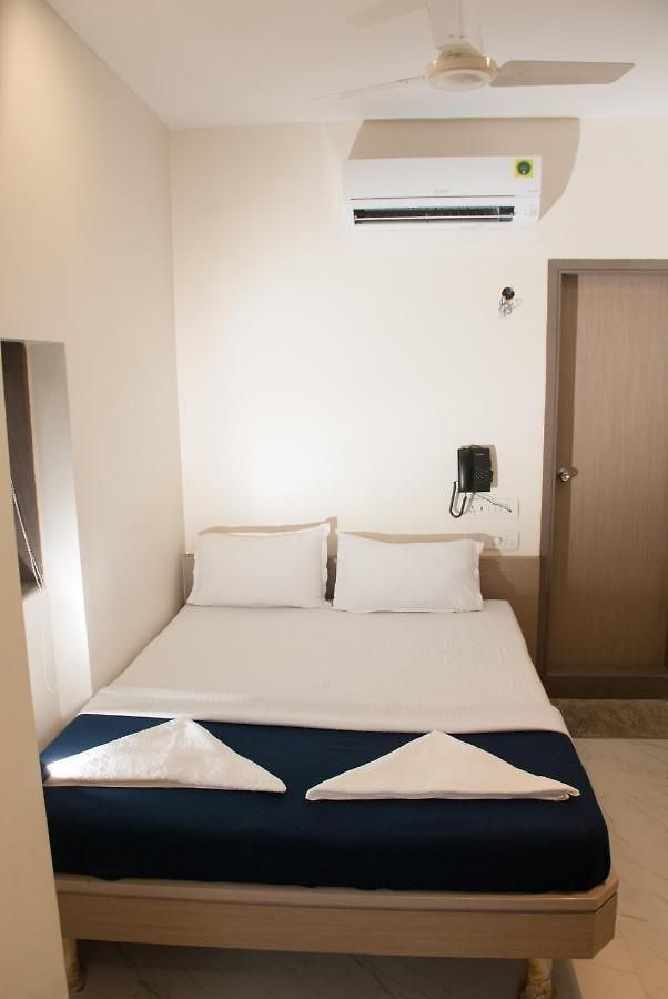 City Hotel 2* Mumbai