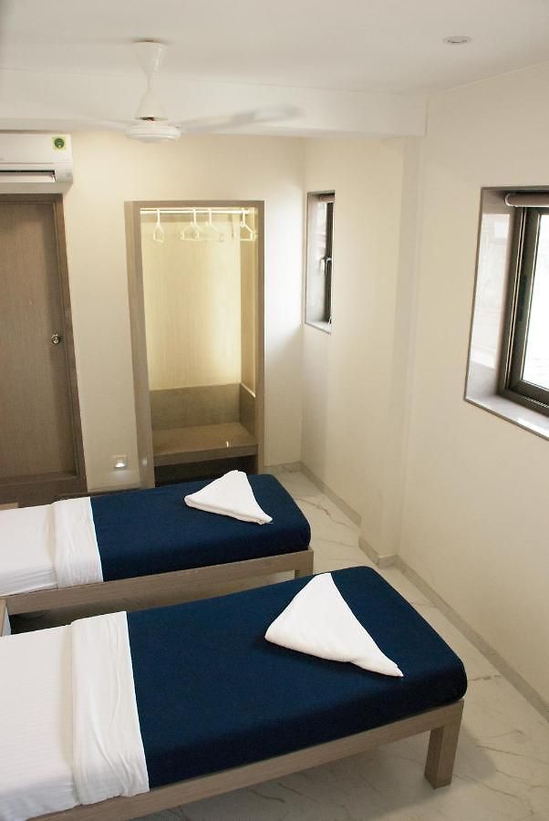 Hotel City Hotel 2*